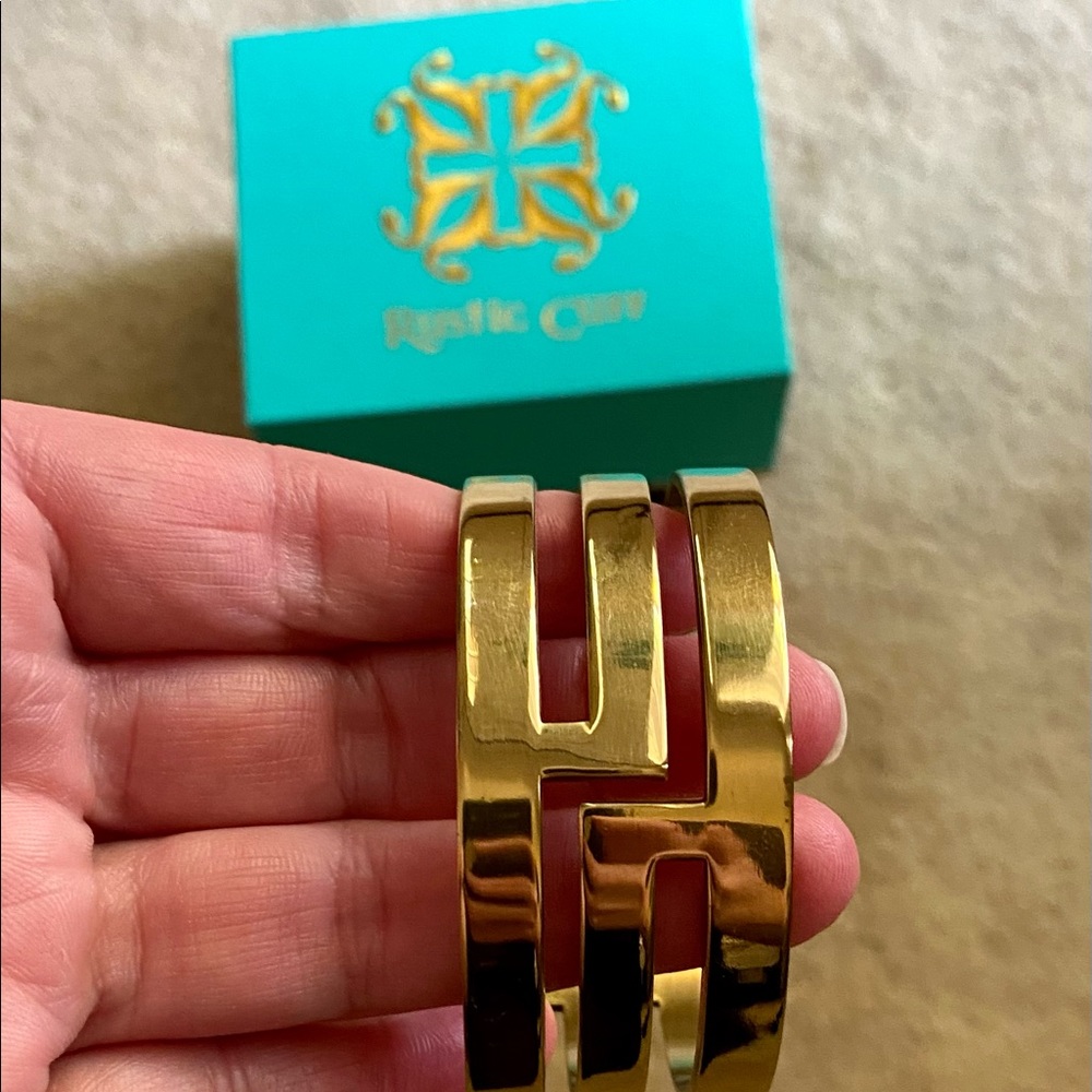 Rustic Cuff Bracelet Metal Gold
